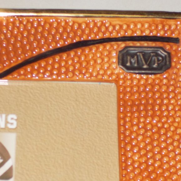 New Textured basket ball frame for 4x6 photo - Picture 3 of 5